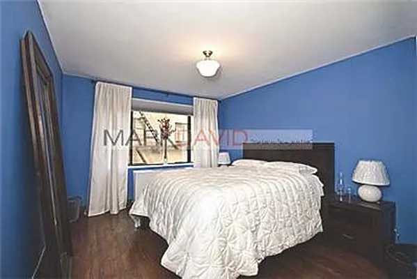 Rented by Mark David | media 16