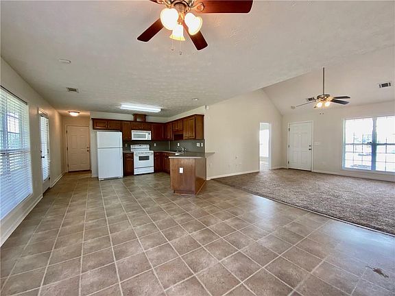 4th image of 242 Lee Road 2111