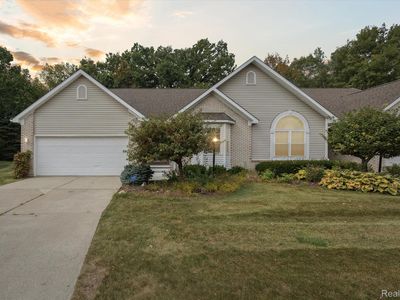 5128 Sandalwood Cir, Grand Blanc, MI, 48439