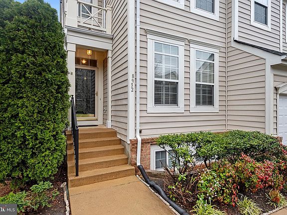 2nd image of 8932 Mayhew Ct