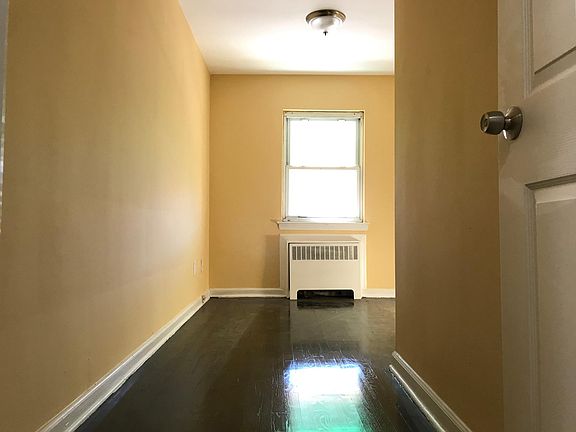 5th image of 3014 Gunther Ave #2F