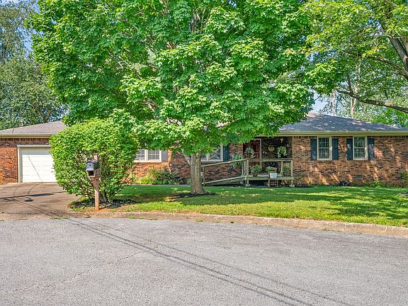 2nd image of 311 Tremont Dr