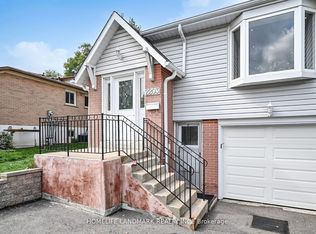 2203 Council Ring Rd, Mississauga, ON L5L 1B6