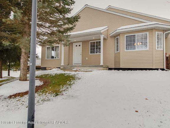 2nd image of 328 Barrington Cir #30