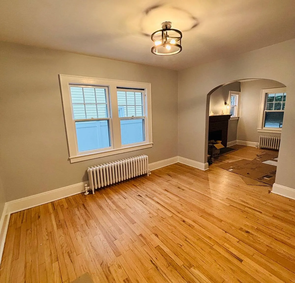 3 bed, 1.5 bath, $3,850 — Photo 2