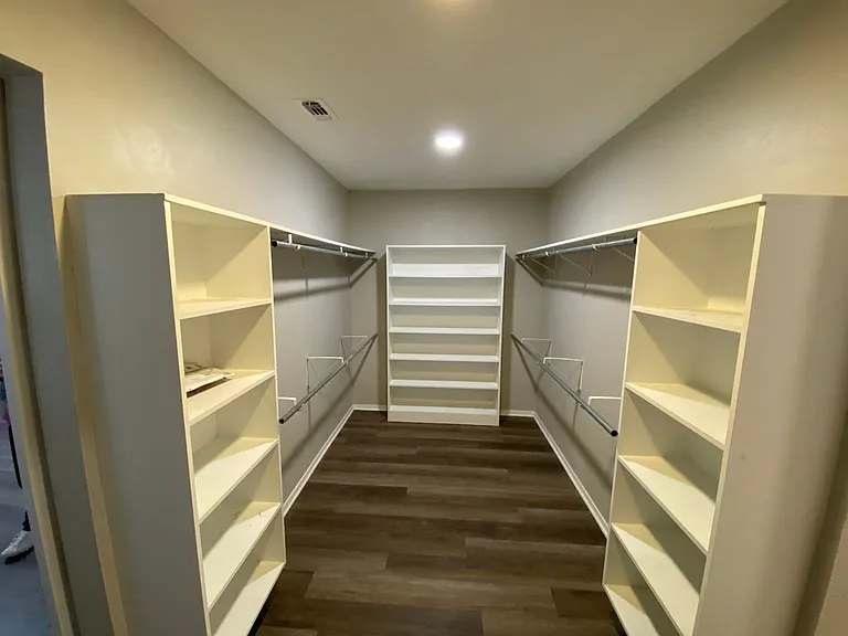 5218 Green Valley Trl — Photo 13