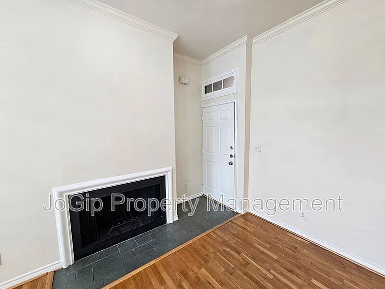 4106 Newton Ave #102 — Photo 6