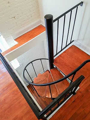 Rented by City Connections Realty | media 4