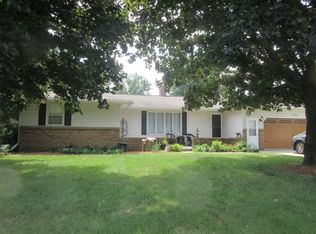 28143 Bertha Dr, Rock Falls, IL 61071