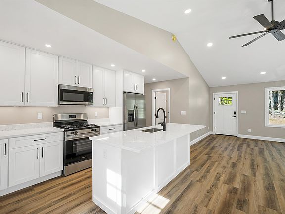 3rd image of 4 John's Terrace