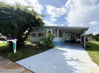 545 Ruth Cir, West Melbourne, FL 32904