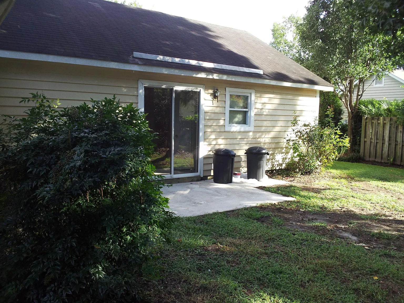 3 bed, 1488 sqft, $1,975 — Photo 3