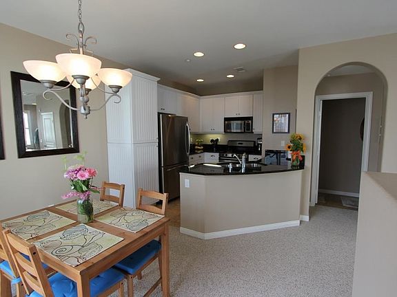 3rd image of 765 Harbor Cliff Way Unit 123
