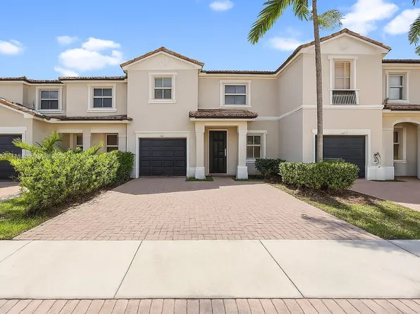 1070 NE 42nd Ave, Homestead, FL 33033