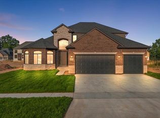50622 Timberstone Dr, Macomb, MI