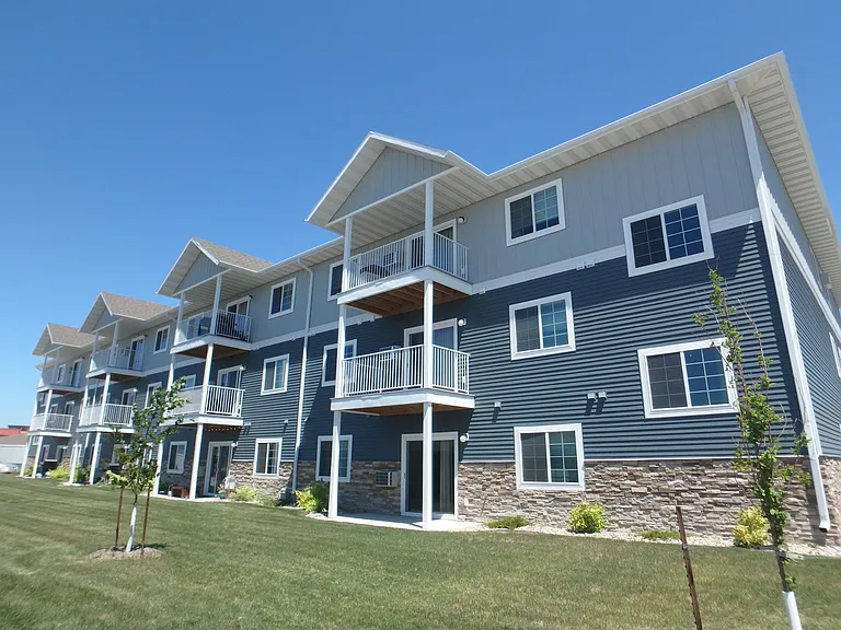 West Lake III Apartments — Photo 48