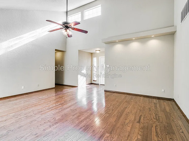 3837 Sunward Cir — Photo 3