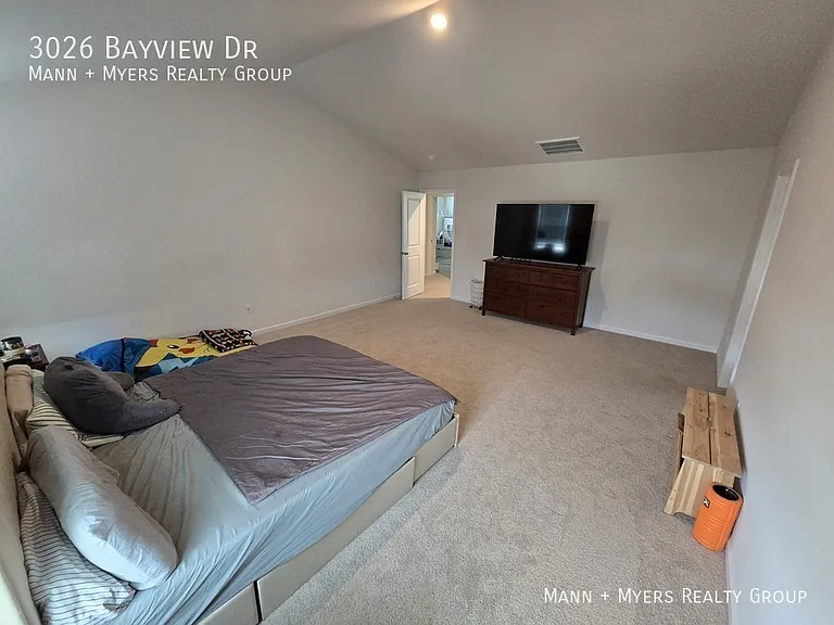 3026 Bayview Dr — Photo 23