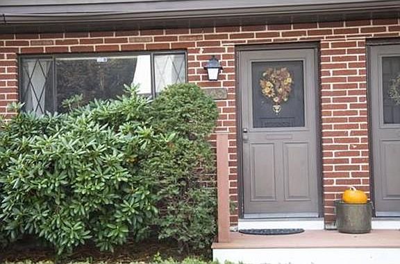 1st image of 449 Farrwood Dr