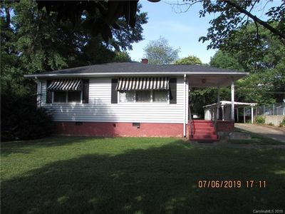 126 34th St NW, Hickory, NC, 28601