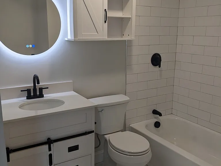 1502 Purchase St #202 — Photo 5