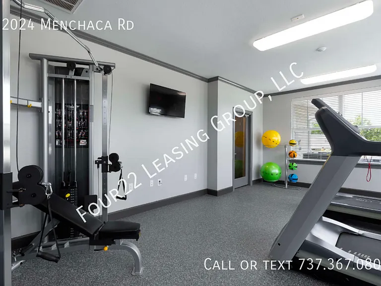 12024 Menchaca Rd — Photo 10