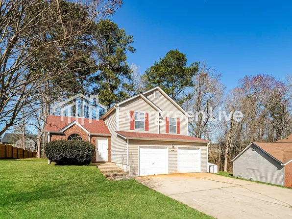 7144 Oakwood Cir, Rex, GA 30273