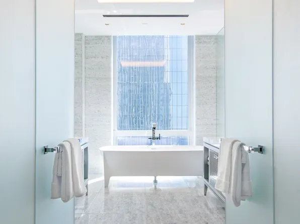 35 Hudson Yards image 15 of 17