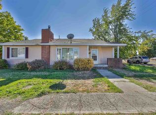 519 W 2nd St, Sprague, WA 99032