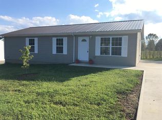 48 Harbor St, Nancy, KY 42544