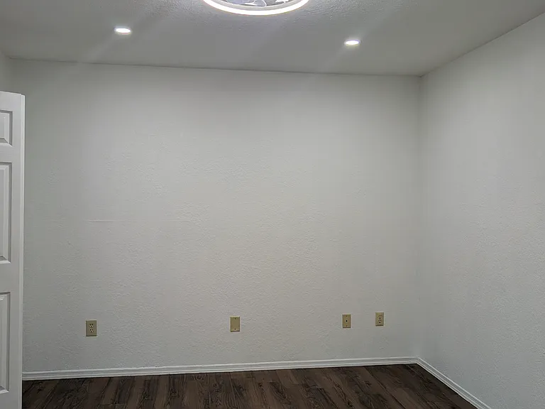 831 Camargo Way #112 — Photo 33