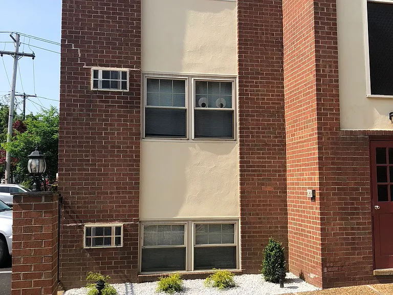 Trolley Square Apartments — Photo 5