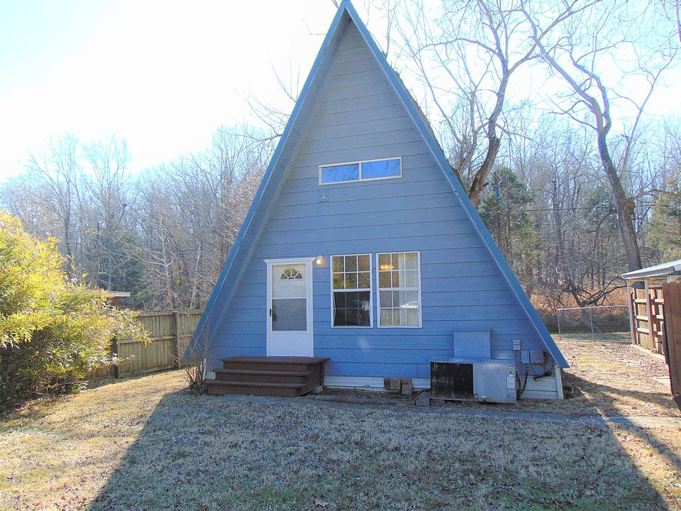1st image of 15465 East Dr