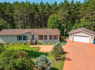 10931 Red Pine Way, Waupaca, WI 54981