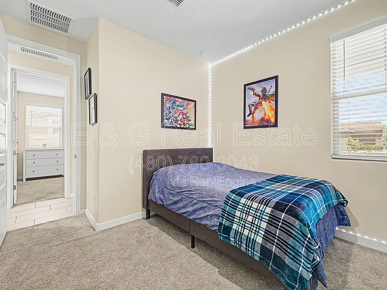 5816 N 90th Dr — Photo 18