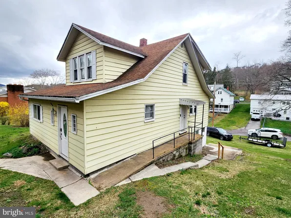 912 Shades Ln, Cumberland, MD 21502