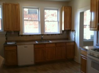 548 Broadway APT 2L, Staten Island, NY 10310