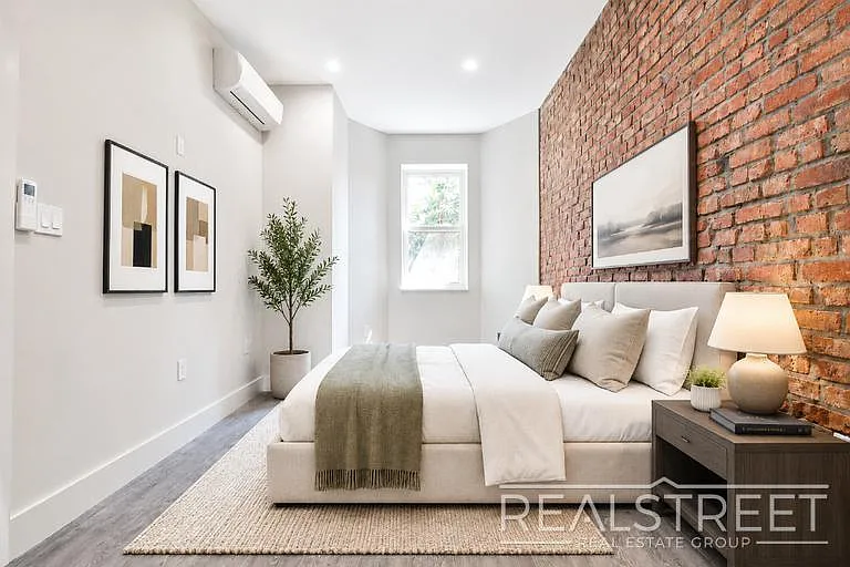 2517 Bedford Ave #3R — Photo 5