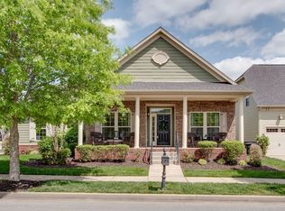 1024 Linden Isle Dr, Franklin, TN 37064