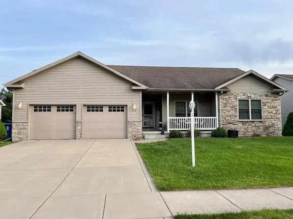 256 Lake Park Rd, Burns Harbor, IN 46304