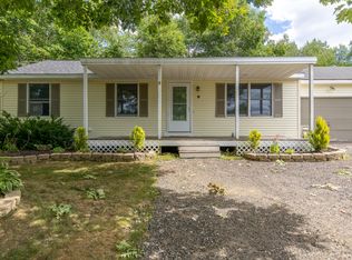 9 Rotary Dr, Saco, ME 04072