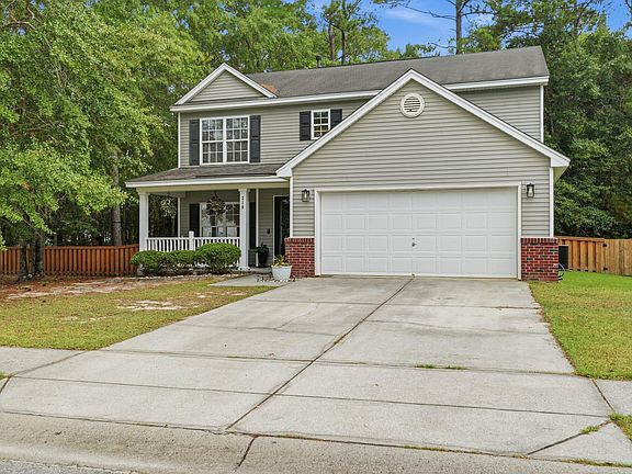 2nd image of 210 Breckingridge Dr