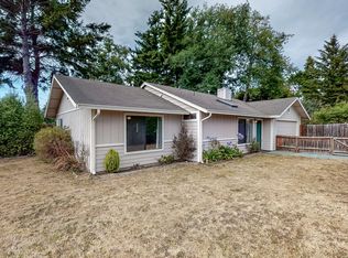 2153 Park Rd, McKinleyville, CA 95519