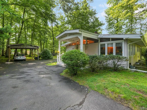 29 Fay Road, New City, NY 10956