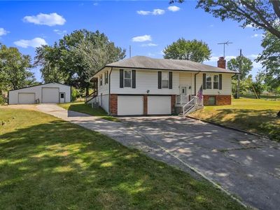 6547 SE Horseshoe Dr, Holt, MO, 64048