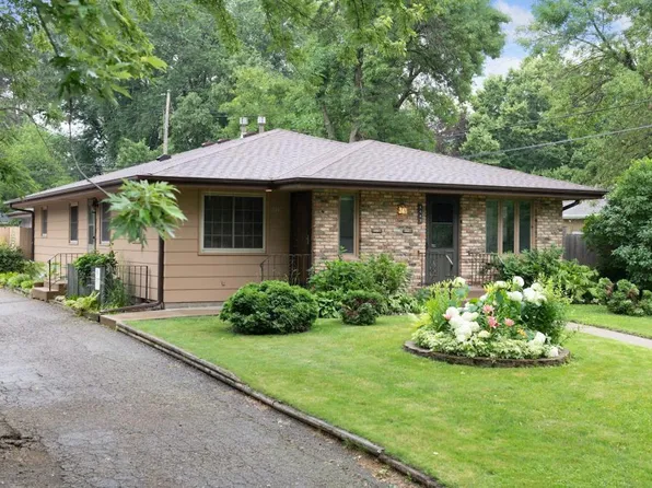 4447 Unity Ave N, Robbinsdale, MN 55422