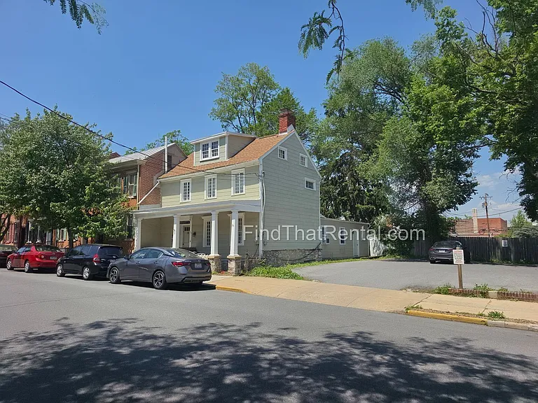 117 W Pomfret St — Photo 30