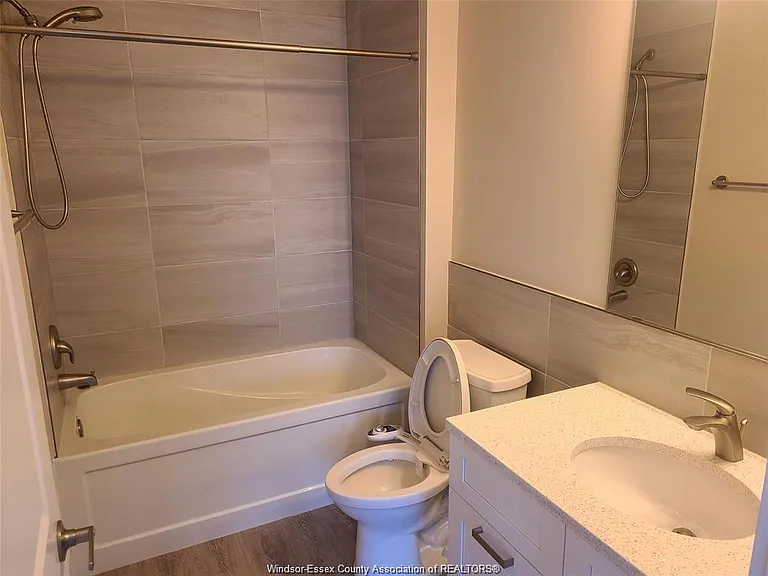 550 Sandison St #23 — Photo 18