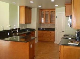 307 Oak Grove Ct, Paso Robles, CA 93446