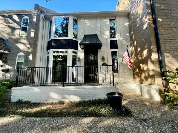 7504 Olympia Dr, Houston, TX 77063